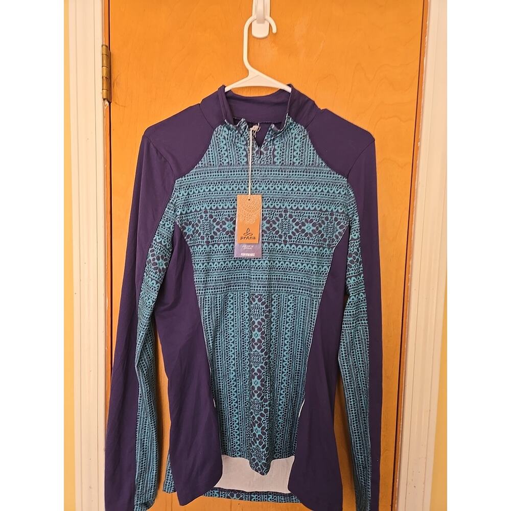 prAna Sierra 1/4 Zip Blue Green Aztec Print Ruched Back Athletic NEW! LARGE